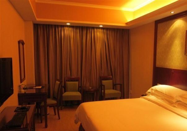 Vienna Hotel In Pinghu Square Shenzhen Eksteriør billede